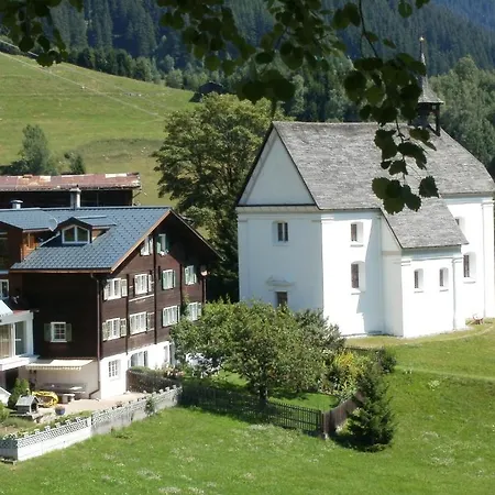 Pez Ault Hotel 3*