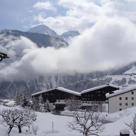Pez Ault 3* Disentis