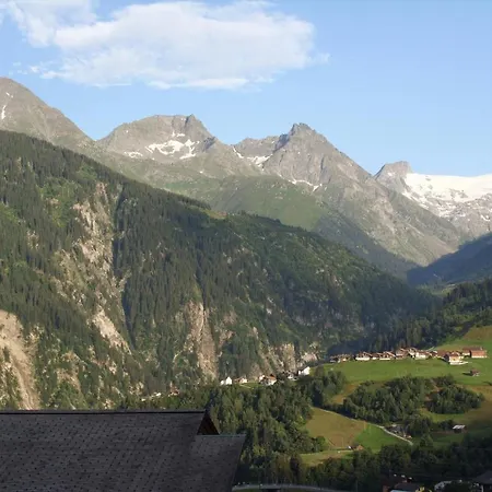 Pez Ault Hotel