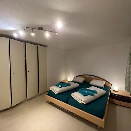 Pez Ault Дизентис