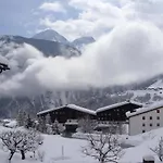 Péz Ault 3* Disentis